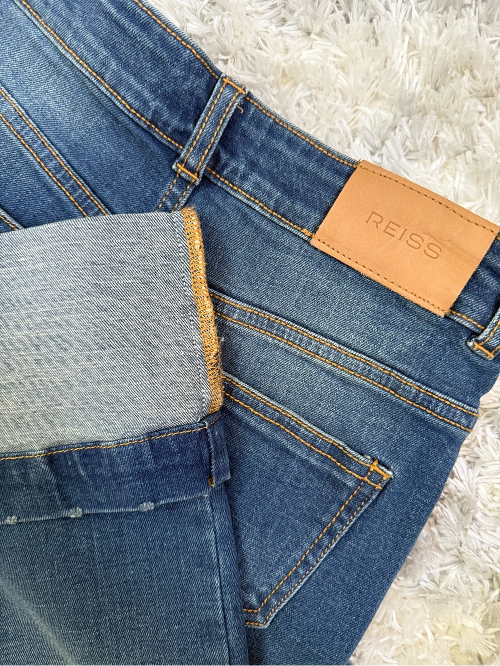 NWT Reiss Kids 9-10yrs Straight-Leg Turn-Up Jeans